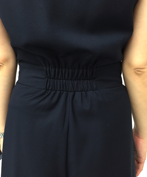 MILKFED.（ミルクフェド）の「GAUCHO SALOPETTE（つなぎ/オールインワン・レディース・アッシュ/ネイビー・ONE SIZE）」の7枚目の写真