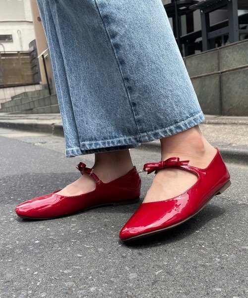 one after another NICE CLAUP（ワンアフターアナザーナイスクラップ）の「リボンストラップバレエシューズ（バレエシューズ・レディース・アイボリー/レッド/ブラック・SMALL/MEDIUM/LARGE）」の7枚目の写真