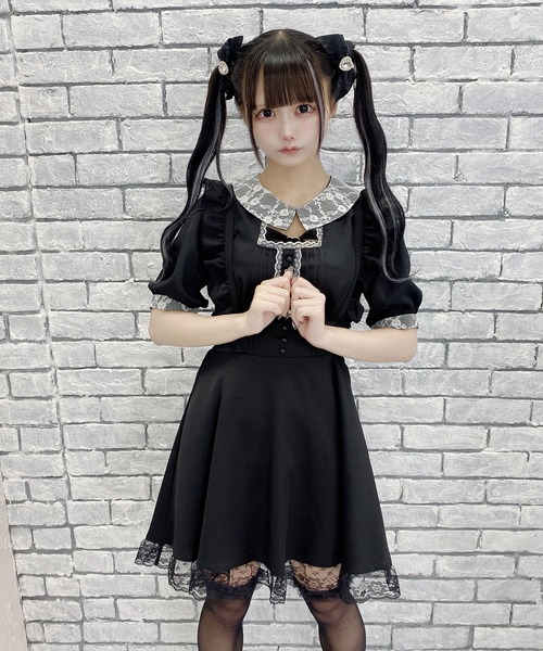 MA*RS（アメーバーマーズ）の「ハートバックルスクエアブラウス（シャツ/ブラウス・レディース・ホワイト/ピンク/ブラック・FREE）」の12枚目の写真