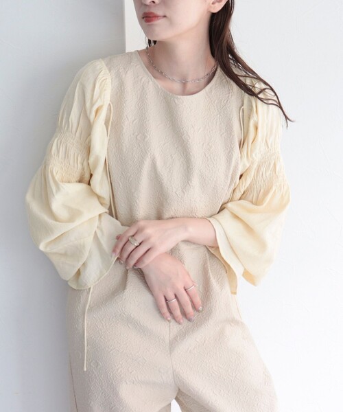 fredy emue（フレディエミュ）の「シャーリングボレロ（シャツ/ブラウス・レディース・アイボリー/ブラック/オレンジ・38）」の16枚目の写真