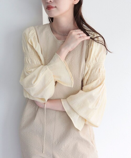 fredy emue（フレディエミュ）の「シャーリングボレロ（シャツ/ブラウス・レディース・アイボリー/ブラック/オレンジ・38）」の17枚目の写真