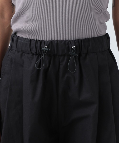 BAYFLOW（ベイフロー）の「イージーカーブパンツ（その他パンツ・レディース・オフホワイト/ブラック/カーキ・SMALL/MEDIUM）」の11枚目の写真