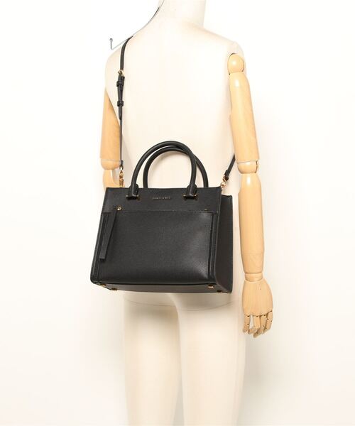 CHARLES & KEITH（チャールズ & キース）の「Anwen アンウェン 