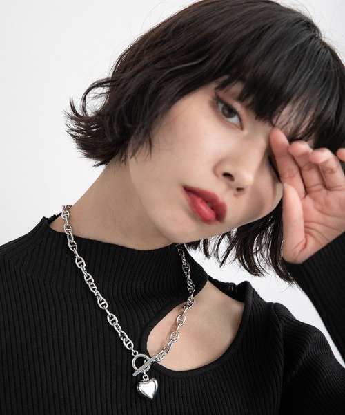 PAGEBOY（ページボーイ）の「ハートマンテルネックレス（ネックレス・レディース・ゴールド/シルバー・FREE）」の4枚目の写真