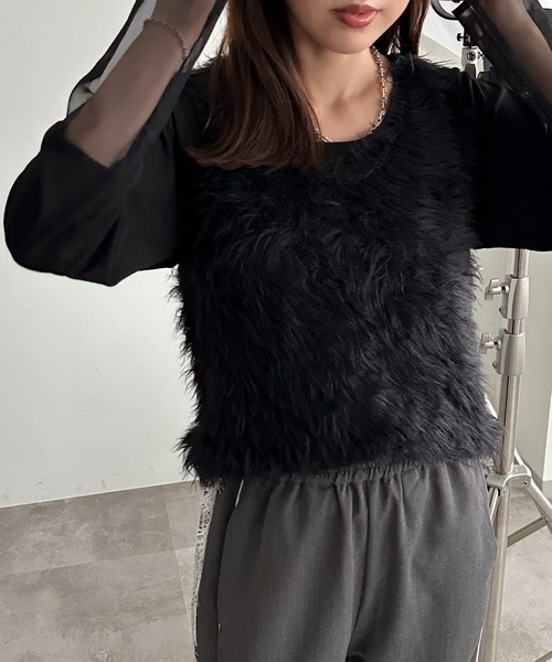 apres jour mignon(アプレジュールミニョン)の「シャギーノースリーブ【ZOZOTOWN限定アイテム】(タンクトップ・レディース・ブラック/グレイッシュベージュ/オフホワイト/ブルー・X-LARGE/フリー)」の17枚目の写真