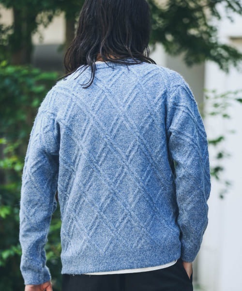 URBAN RESEARCH Sonny Label(アーバンリサーチサニーレーベル)の「ウールライクダイヤパターンニットプルオーバー(ニット/セーター・メンズ・ブラック/ライトグレー/ブラウン/オレンジ/ブルー・LARGE/MEDIUM)」の11枚目の写真