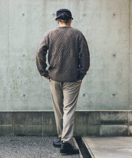 URBAN RESEARCH Sonny Label(アーバンリサーチサニーレーベル)の「ウールライクダイヤパターンニットプルオーバー(ニット/セーター・メンズ・ブラック/ライトグレー/ブラウン/オレンジ/ブルー・LARGE/MEDIUM)」の17枚目の写真