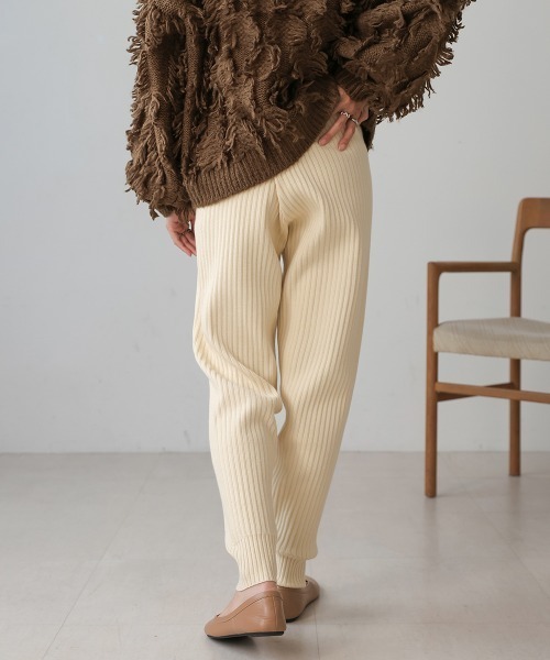 Bab（バブ）の「リブニットジョガーパンツ（その他パンツ・レディース・ブラック/チャコールグレー/ブラウン/アイボリー・S/M）」の6枚目の写真