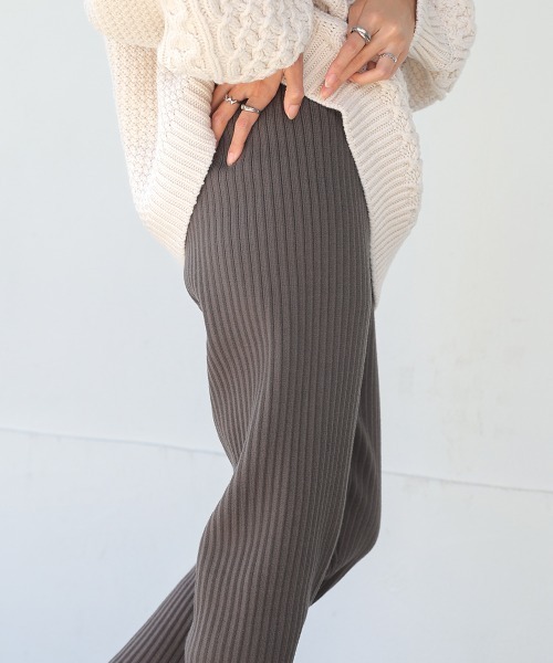 Bab（バブ）の「リブニットジョガーパンツ（その他パンツ・レディース・ブラック/チャコールグレー/ブラウン/アイボリー・S/M）」の18枚目の写真
