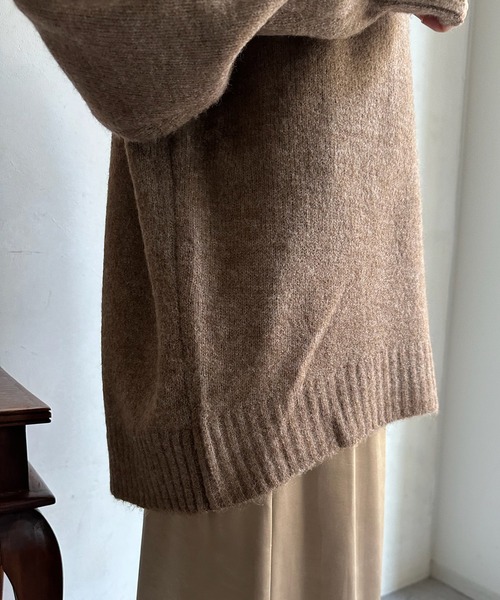 DouDou（ドゥドゥ）の「【WEB限定】 ハイネックワイドプルオーバー（ニット/セーター・レディース・レッド/キャメル/アイボリー/ブラック/ブルー・FREE）」の13枚目の写真