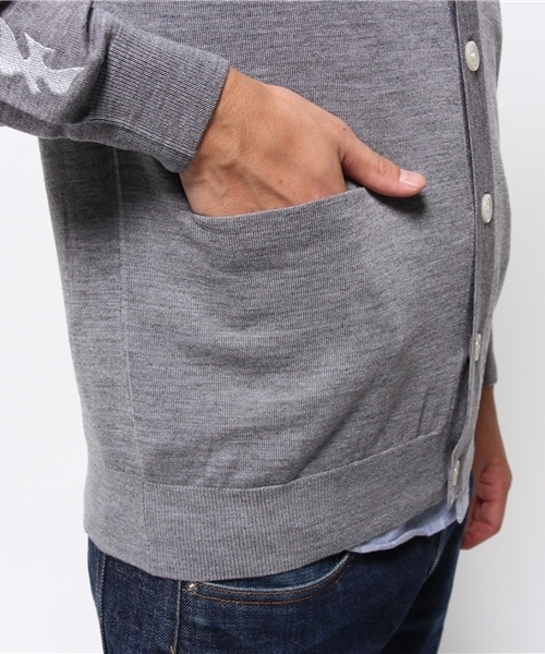 BEAMS LIGHTS Men's（ビームスライツ メンズ）の「BEAMS LIGHTS with MIC*ITAYA / 別注 刺繍カーディガン（カーディガン/ボレロ・メンズ・ネイビー/グレー・LARGE/SMALL/X-LARGE/MEDIUM）」の18枚目の写真