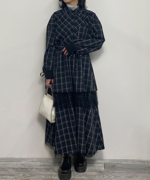 NICOLE CLUB（ニコル　クラブ）の「袖リブチェックオーバーシャツ（シャツ/ブラウス・レディース・チャコールグレー/ブラック/オフホワイト・MEDIUM）」の21枚目の写真