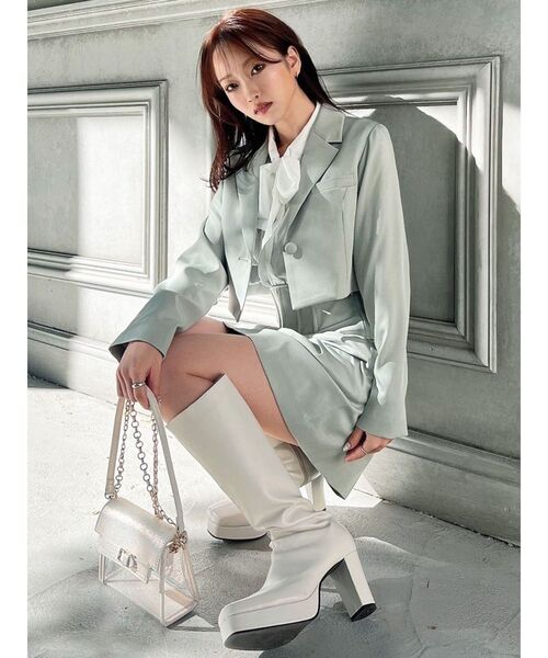 RESEXXY（リゼクシー）の「ナローラペルクロップドジャケット【セットアップ着用可能】（テーラードジャケット・レディース・アイボリー/チャコールグレー/ミント・FREE）」の13枚目の写真