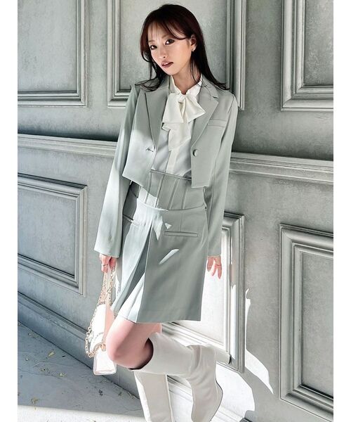 RESEXXY（リゼクシー）の「ナローラペルクロップドジャケット【セットアップ着用可能】（テーラードジャケット・レディース・アイボリー/チャコールグレー/ミント・FREE）」の17枚目の写真