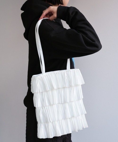 sakishimatokyo（サキシマトーキョー）の「シャイニープリーツトートBAG（ショルダーバッグ・レディース・ピンク/ホワイト/ブラック・FREE）」の22枚目の写真