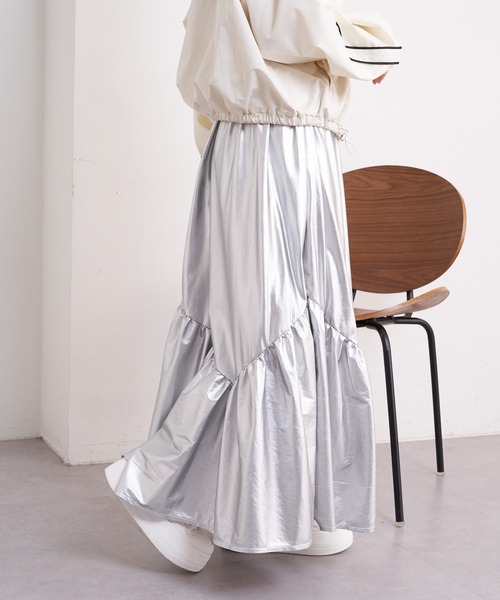 Chico（チコ）の「【2024SS】キラキラフレアボリュームスカート