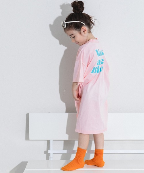 pairmanon（ペアマノン）の「バックプリントTシャツワンピース（ワンピース・キッズ・ブルー/ライトピンク/イエロー系その他/パープル・140/100/130/150/90/120/110）」の9枚目の写真