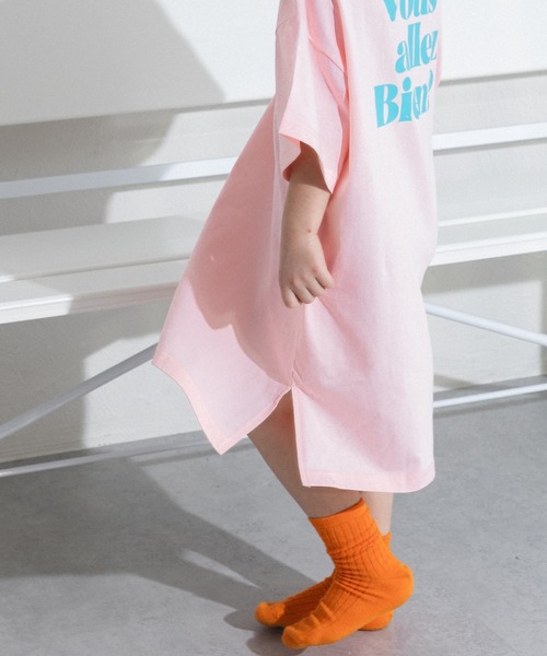 pairmanon（ペアマノン）の「バックプリントTシャツワンピース（ワンピース・キッズ・ブルー/ライトピンク/イエロー系その他/パープル・140/100/130/150/90/120/110）」の7枚目の写真