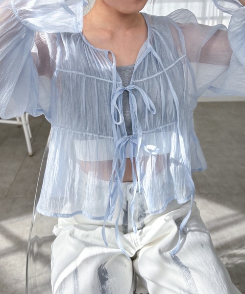 EPIMI E'PIMMY（エピミエピミー）の「2WAYオーガンシアーシャーリングブラウス（シャツ/ブラウス・レディース・ブラック/ピンクベージュ/オフホワイト/ブルー・MEDIUM）」の4枚目の写真