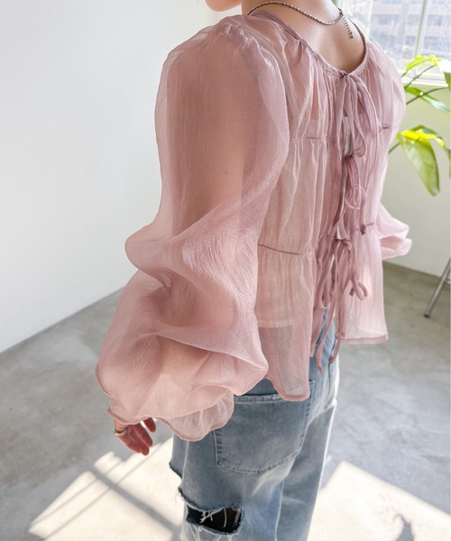 EPIMI E'PIMMY（エピミエピミー）の「2WAYオーガンシアーシャーリングブラウス（シャツ/ブラウス・レディース・ブラック/ピンクベージュ/オフホワイト/ブルー・MEDIUM）」の22枚目の写真