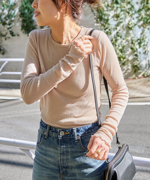 Spick & Span(スピックアンドスパン)の「シアーリブロンT(Tシャツ/カットソー・レディース・チャコールグレー/ホワイト/ベージュ/スカイブルー・FREE)」の10枚目の写真