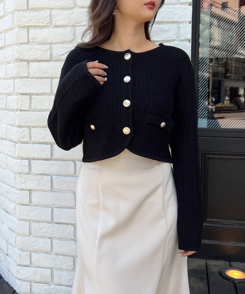 INGNI（イング）の「金ボタンツイード調ニットカーディガン（カーディガン/ボレロ・レディース・アイボリー/ブラック/グレー/ピンク系2・M）」の9枚目の写真