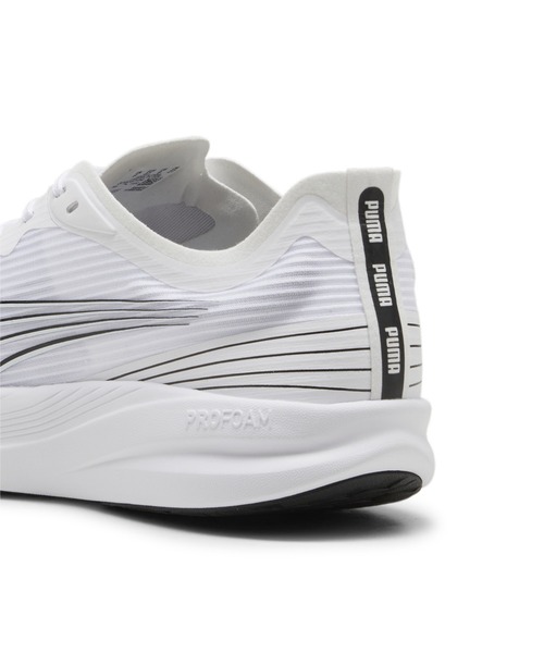 PUMA(プーマ)の「PUMA プーマ ユニセックス リディーム プロ レーサー ランニングシューズ(スニーカー・メンズ・ホワイト×ブラック/ライム/ブラック×ホワイト/オレンジ/レッド/イエロー/ブラック×イエロー・25.5cm/25.0cm/24.5cm/26.0cm/27.5cm/27.0cm/26.5cm/22.0cm/22.5cm/24.0cm/23.5cm/23.0cm/29.0cm/28.5cm/28.0cm/29.5cm/30.0cm)」の12枚目の写真