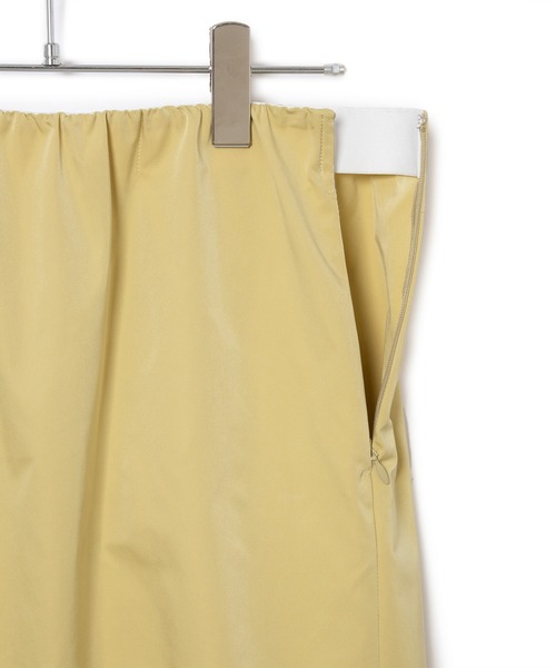 ADAM ET ROPE'(アダムエロペ)の「【サステナブル】マイクロストレッチリーンスカート(スカート・レディース・ブラック/ベージュ/オフホワイト・38/36)」の12枚目の写真