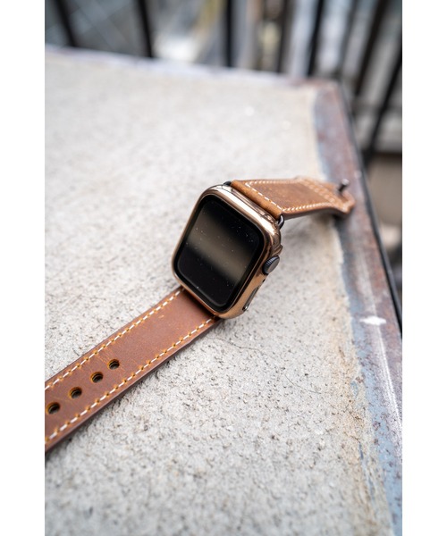 zandy(ズィーアンドワイ)の「zandy ズィーアンドワイ Apple Watch ケース&ベルトセット マットタイプ【メッキハードフルケース】 アップルウォッチカバー& レザーベルト① 本革 /// set6(デジタル腕時計・レディース・シルバーグレー/ブラック×ブラック/ゴールド×ブラウン/ゴールド×グレー/ホワイト×シルバー/ブラウン/ワインレッド/ベージュ系その他/レッド/シルバー×ブラック・S/M)」の5枚目の写真