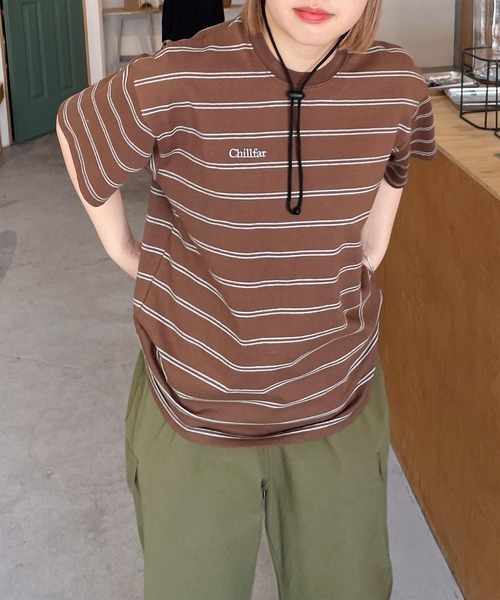 Chillfar(チルファー)の「アソートボーダー刺繍ロゴTシャツ(Tシャツ/カットソー・レディース・ブラウン系/ホワイト×ブラック/ブラウン系1/杢グレー/ネイビー系/ブラック×ホワイト/ブラック系・FREE)」の15枚目の写真