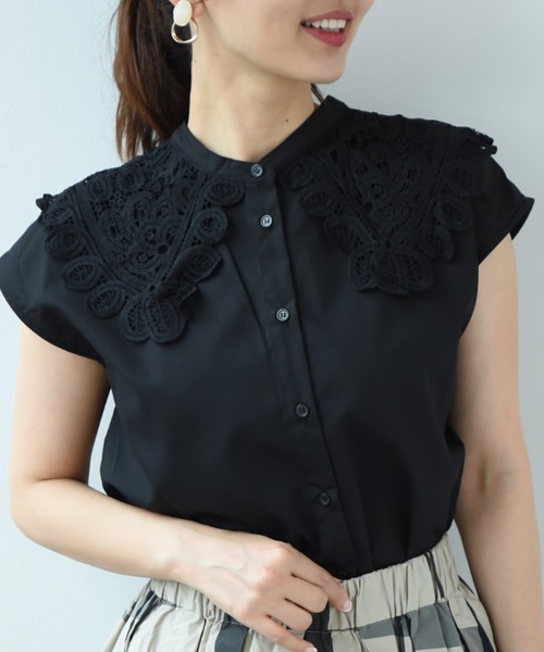 INTERPLANET（インタープラネット）の「ＴＣブロード襟レースブラウス（シャツ/ブラウス・レディース・オフホワイト/カーキ/ブラック・FREE）」の2枚目の写真