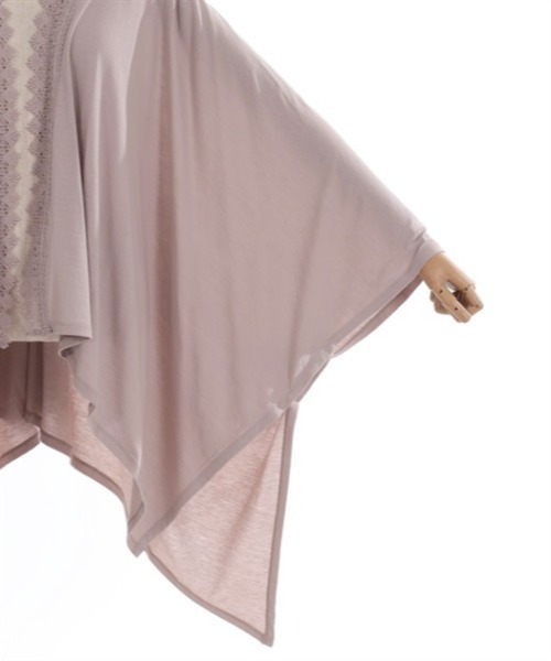 axes femme（アクシーズファム）の「バラ釦付ＵＶイレヘムポンチョ（ストール/ショール・レディース・ブラック/グレイッシュベージュ/キナリ・FREE）」の13枚目の写真