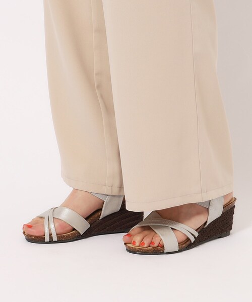 SHOO・LA・RUE（シューラルー）の「◆ツイルサロペット（サロペット/オーバーオール・レディース・ベージュ/ブラック・02/03/04）」の16枚目の写真