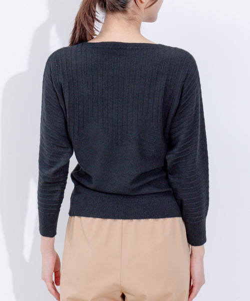 Jayro（ジャイロ）の「折り柄ドルマンスリーブニット（ニット/セーター・レディース・ブルー/ブラック/ライトグレー/ホワイト/ピンク・FREE）」の15枚目の写真