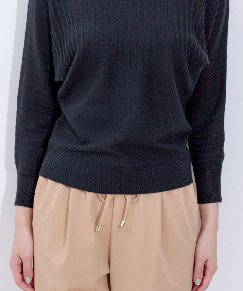 Jayro（ジャイロ）の「折り柄ドルマンスリーブニット（ニット/セーター・レディース・ブルー/ブラック/ライトグレー/ホワイト/ピンク・FREE）」の13枚目の写真