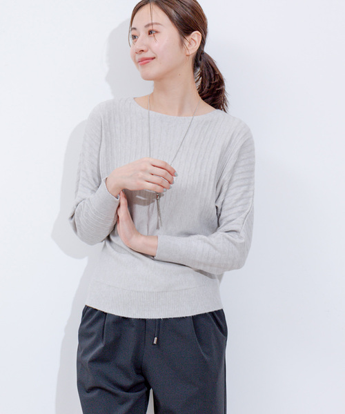 Jayro（ジャイロ）の「折り柄ドルマンスリーブニット（ニット/セーター・レディース・ブルー/ブラック/ライトグレー/ホワイト/ピンク・FREE）」の5枚目の写真