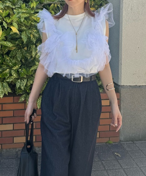 y/m by misato（イムバイミサト）の「カットチュールドッキングノースリトップス（タンクトップ・レディース・ブラック/オフホワイト・FREE）」の19枚目の写真