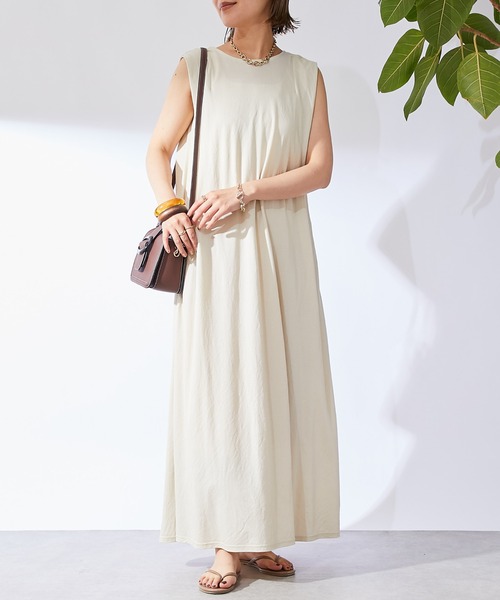 un dix cors(アンディコール)の「2WAY肩タックノースリワンピース(ワンピース・レディース・ブラック/ライトベージュ・FREE)」の7枚目の写真