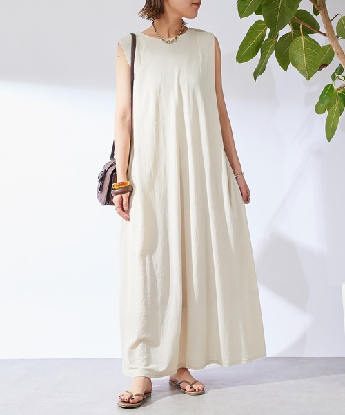 un dix cors(アンディコール)の「2WAY肩タックノースリワンピース(ワンピース・レディース・ブラック/ライトベージュ・FREE)」の6枚目の写真