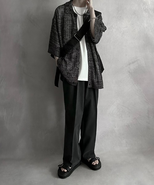 SERACE(セラス)の「【SERACE】Oversize openwork short sleeve mesh cardigan / オーバーサイズ透かし編み半袖メッシュカーディガン(カーディガン/ボレロ・メンズ・ライトグレー/ブラック/ブルー/レッド・M/L/S)」の15枚目の写真
