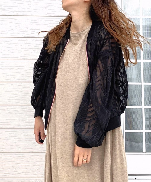 Q（キュー）の「シアージャガードリブブルゾン（ブルゾン・レディース・ブラック/ピンク/アイボリー・MEDIUM）」の15枚目の写真