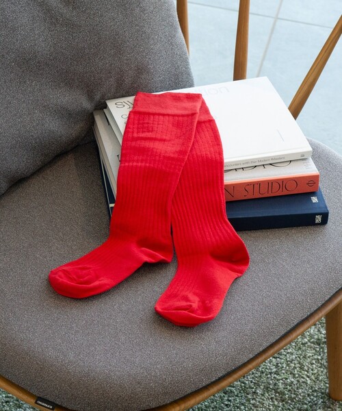 green label relaxing(グリーンレーベルリラクシング)の「<MAEE>コンプレッションソックス(コットンリブ)/ 着圧ソックス / 靴下(ソックス/靴下・レディース・グレー/ブラウン/ワインレッド/ブラック/ライトグレー/ホワイト/レッド/マスタード/ダークグレー/ライトブルー/モカ/ピンク/ライラック・FREE)」の12枚目の写真