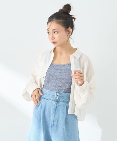 earth music&ecology（アースミュージックアンドエコロジー）の「シャーリングタンクトップ（インナーウェア/肌着・レディース・オフホワイト/ブラック/サックスブルー/ピンク/ベージュ・S/M）」の14枚目の写真