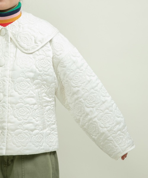 Dot＆Stripes CHILD WOMAN（ドットアンドストライプス　チャイルドウーマン）の「サテンキルティングEVO BIG衿パフスリーブジャケット（その他アウター・レディース・アイボリー/ブラック・FREE）」の17枚目の写真