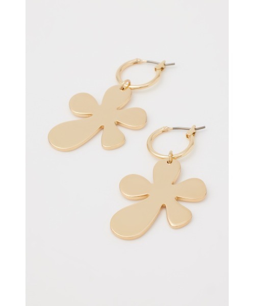 SLY(スライ)の「FLOWER CHARM P/EARRING フラワー チャーム ピアス(ピアス(両耳用)・レディース・ゴールド/シルバー・FREE)」の7枚目の写真