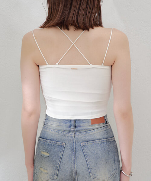 Chico（チコ）の「【WEB限定サイズ有/3サイズ展開】ベアカップ3WAYキャミ（キャミソール・レディース・ホワイト/ベージュ/シルバー/ブラック・0/1/2）」の10枚目の写真