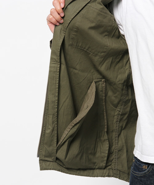 WEGO（ウィゴー）の「WEGO/ノーカラーショートモッズコート（ノーカラージャケット・メンズ・カーキ/ベージュ・LARGE/MEDIUM）」の10枚目の写真