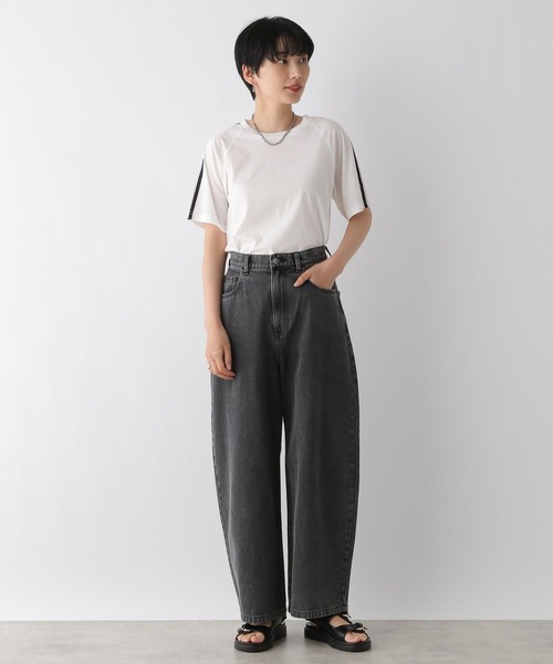 LEPSIM(レプシィム)の「シアーラインT 126524(Tシャツ/カットソー・レディース・ブラック/オフホワイト・FREE)」の3枚目の写真