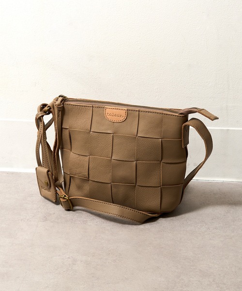 toleur(トーラ)の「【toleur】カウレザー太メッシュショルダー 11871 ※(ショルダーバッグ・レディース・ブラック/キャメル/グレイッシュベージュ・FREE)」の17枚目の写真