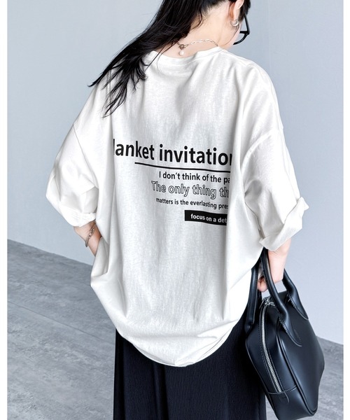 reca（レカ）の「バックロゴプリントＴシャツ（Tシャツ/カットソー・レディース・ブラック/ピンク系その他/オフホワイト/グリーン系その他・FREE）」の2枚目の写真